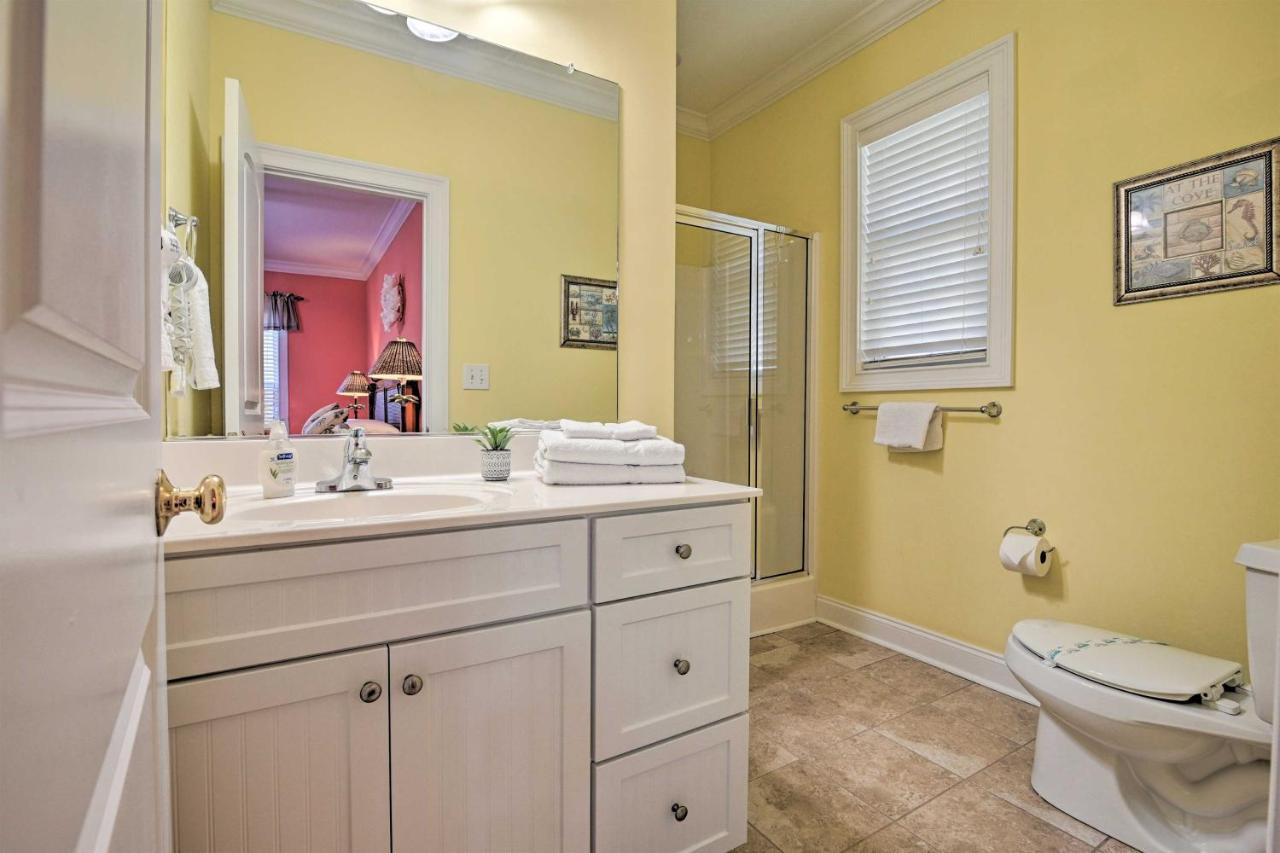 Charming Bermuda Bay Hideaway With Game Room! Myrtle Beach Kültér fotó