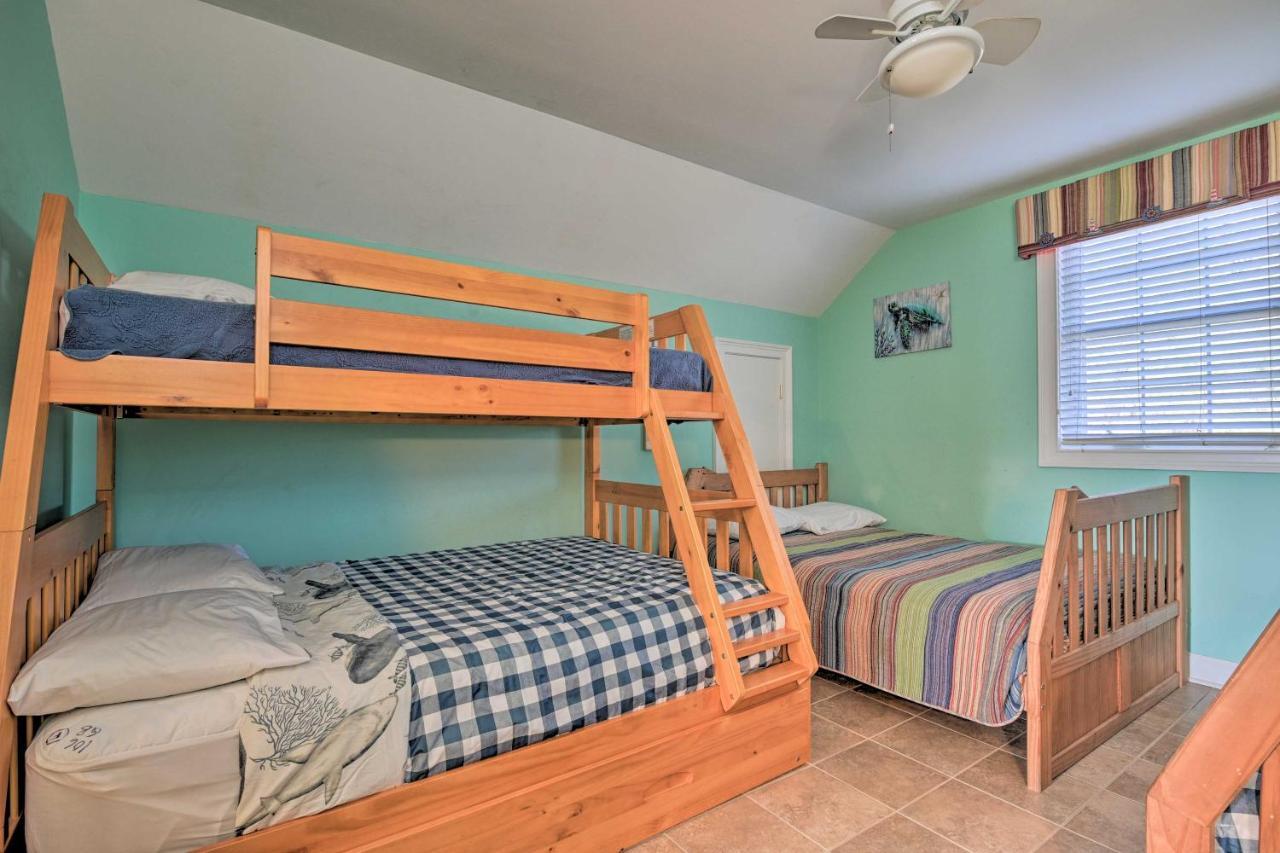 Charming Bermuda Bay Hideaway With Game Room! Myrtle Beach Kültér fotó