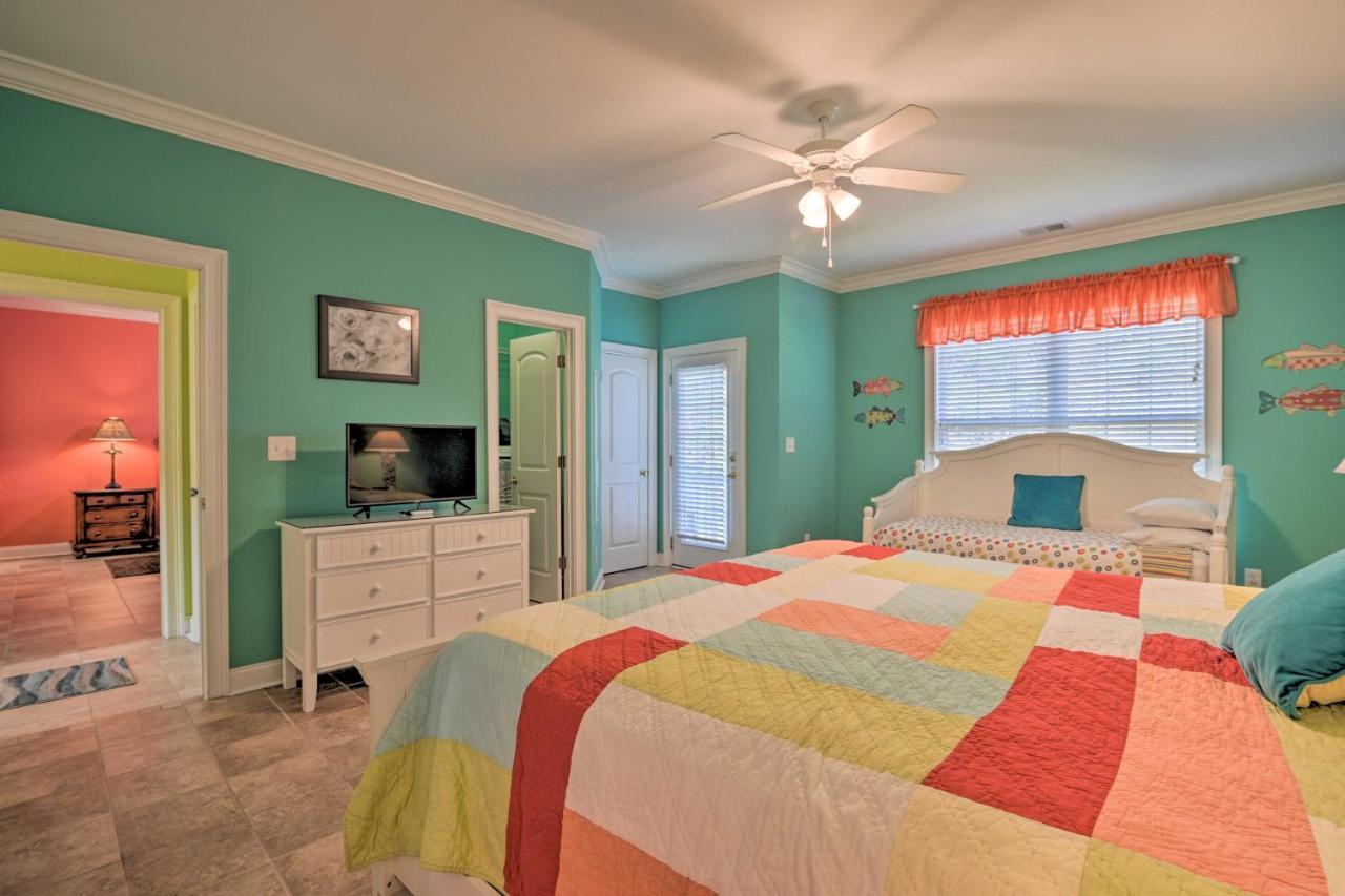 Charming Bermuda Bay Hideaway With Game Room! Myrtle Beach Kültér fotó